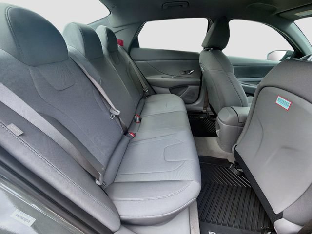 New 2026 Hyundai Elantra SE FWD image 26