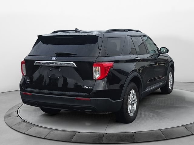 Used 2021 Ford Explorer XLT AWD/4WD image 5