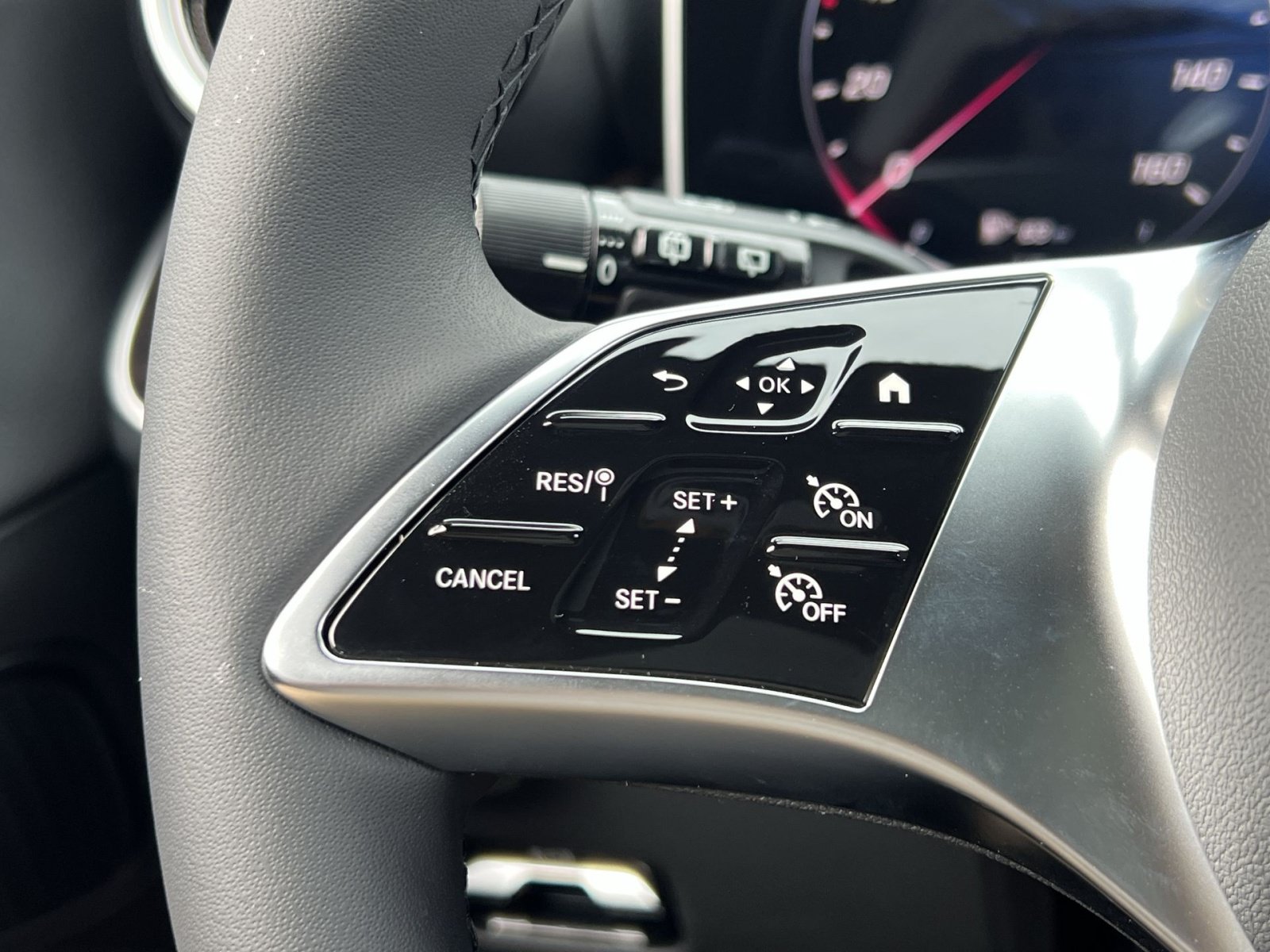 Certified 2026 Mercedes-Benz GLC 300 4MATIC image 30