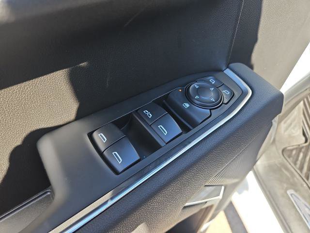 New 2026 GMC Sierra 1500 Elevation image 24
