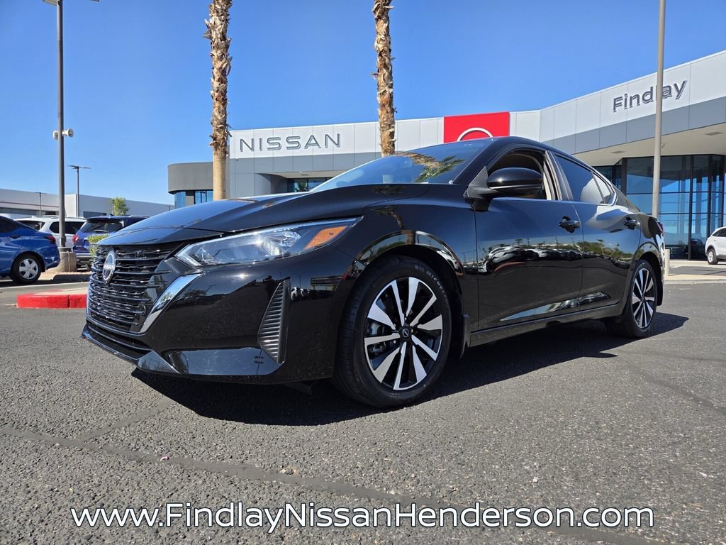 Used 2025 Nissan Sentra SV w/ SV Premium Package FWD image 2