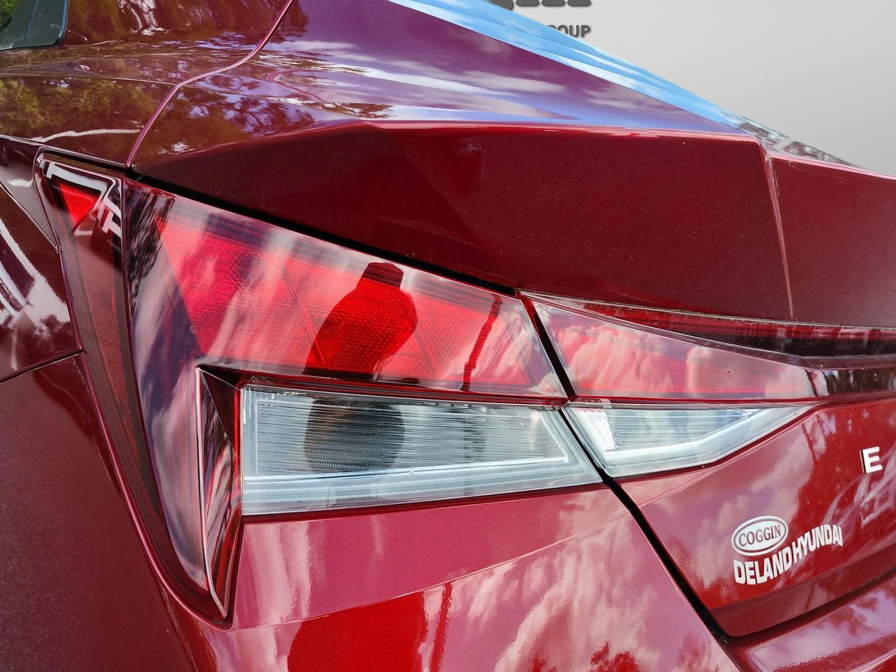 Used 2024 Hyundai Elantra SEL image 32