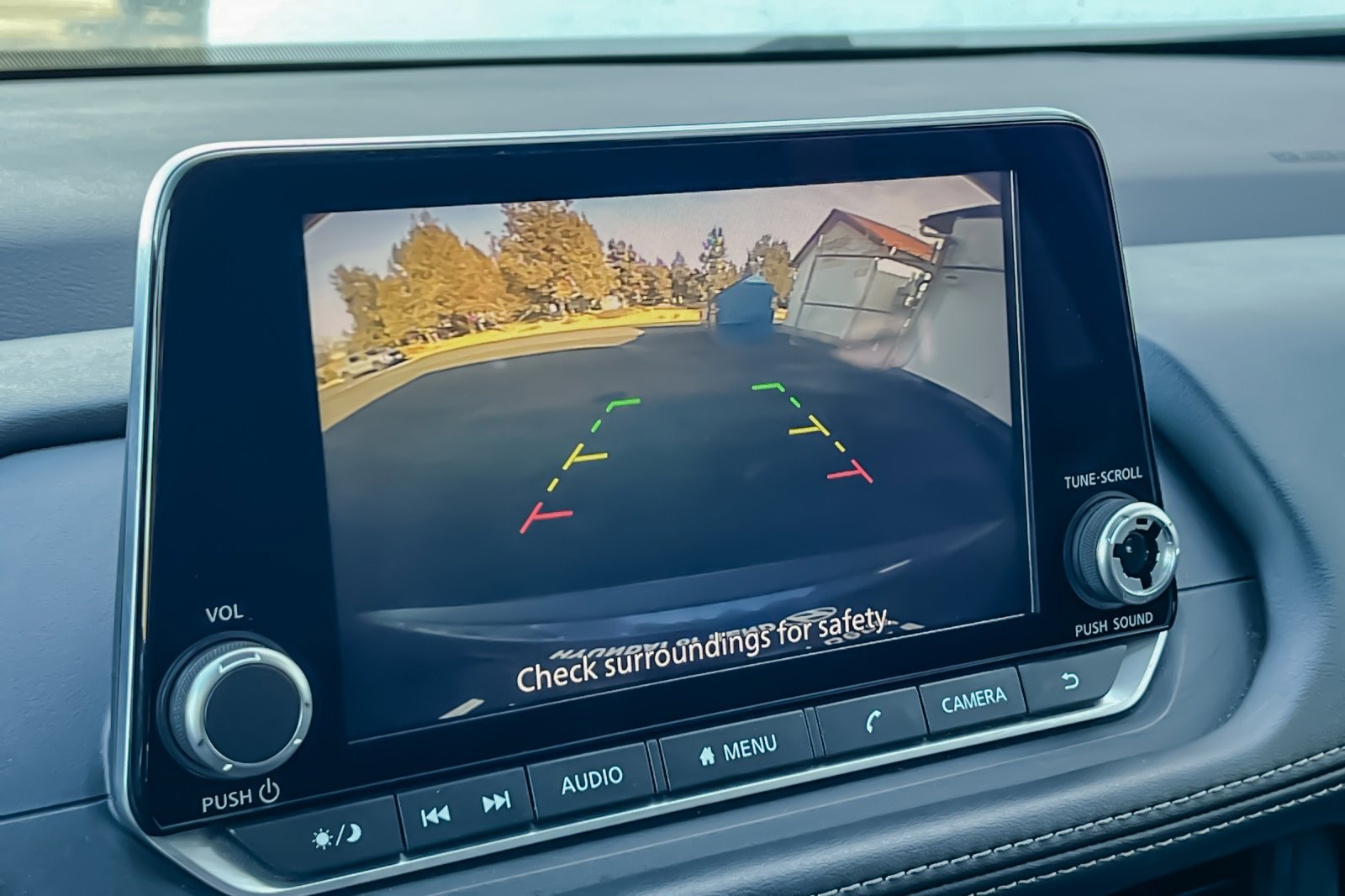 Used 2023 Nissan Rogue SV image 26