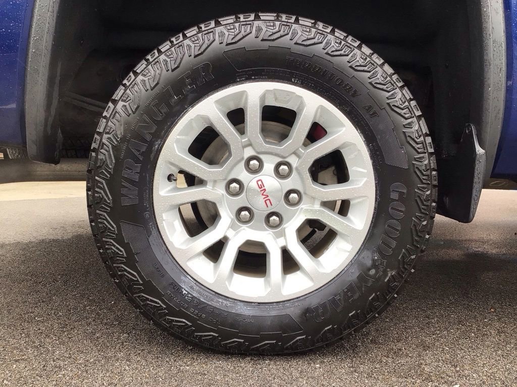 Used 2014 GMC Sierra 1500 SLE w/ SLE Value Package AWD/4WD image 17