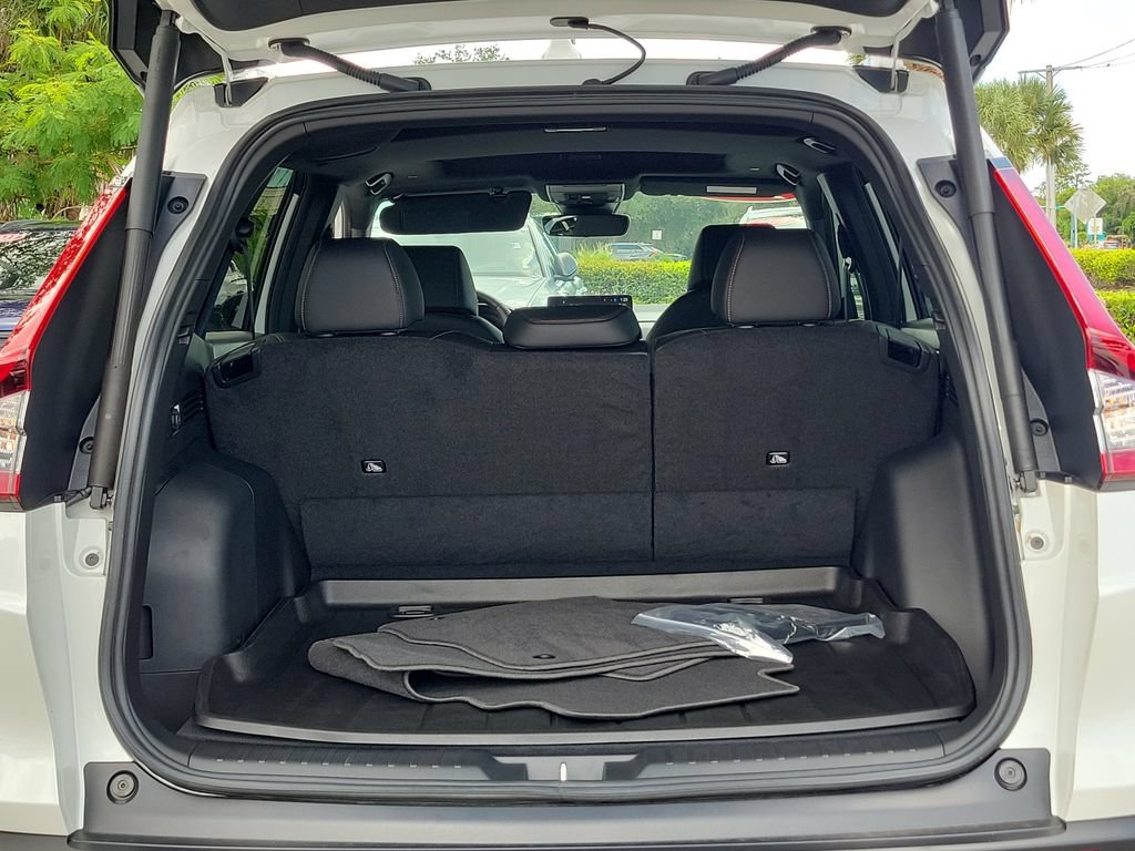 Used 2026 Honda CR-V Sport Touring image 13