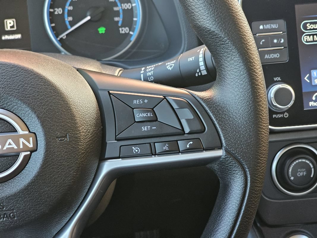 Used 2025 Nissan Leaf S FWD image 26