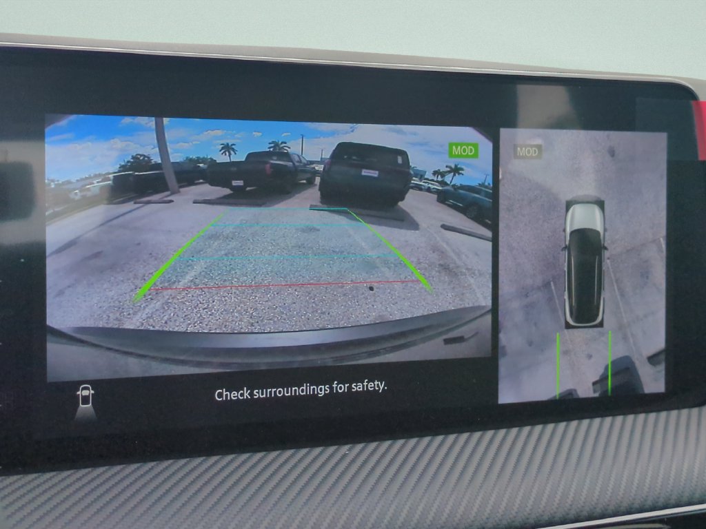 Certified 2026 Nissan Kicks SR FWD image 11