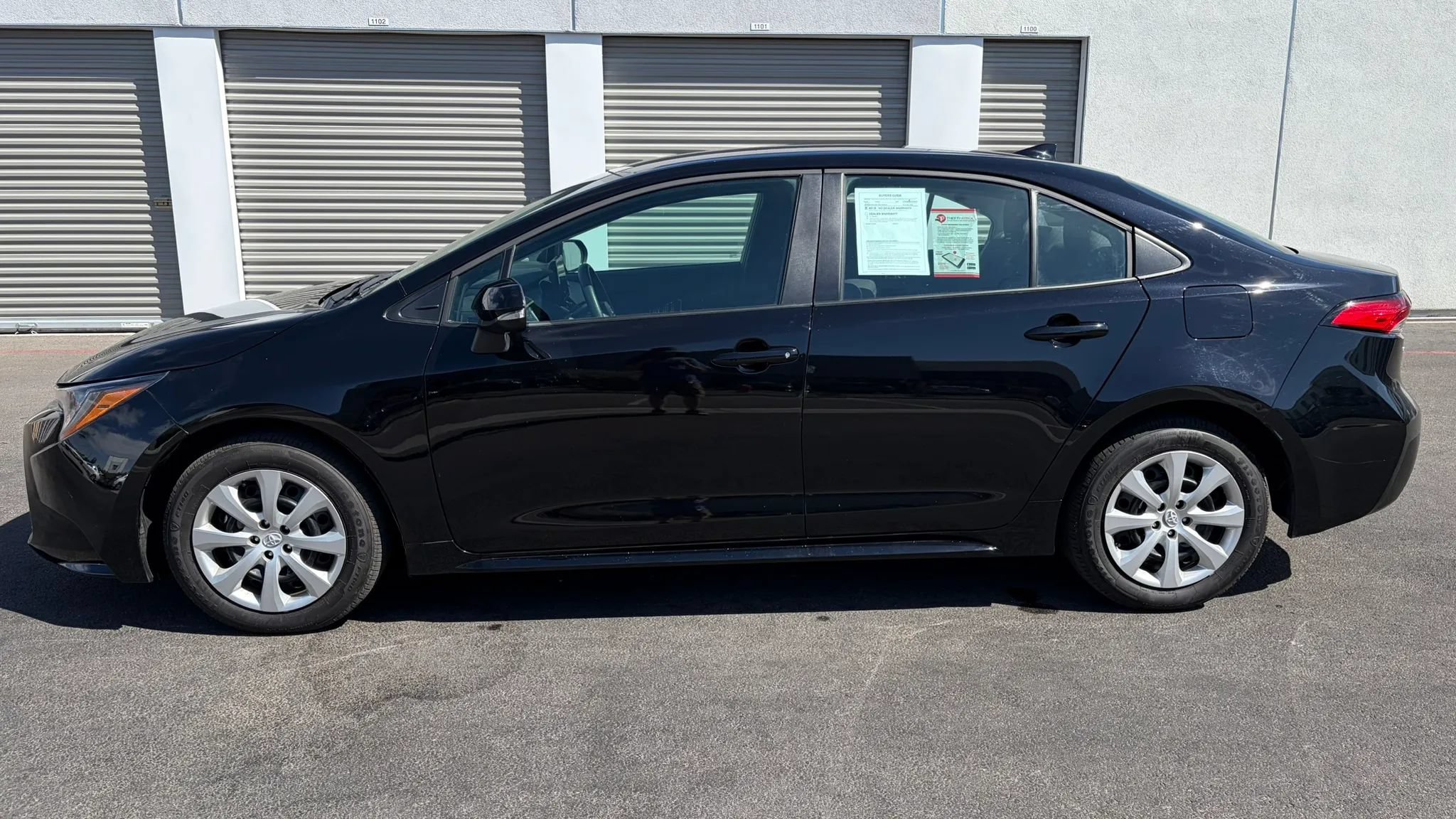 Used 2026 Toyota Corolla LE FWD image 2