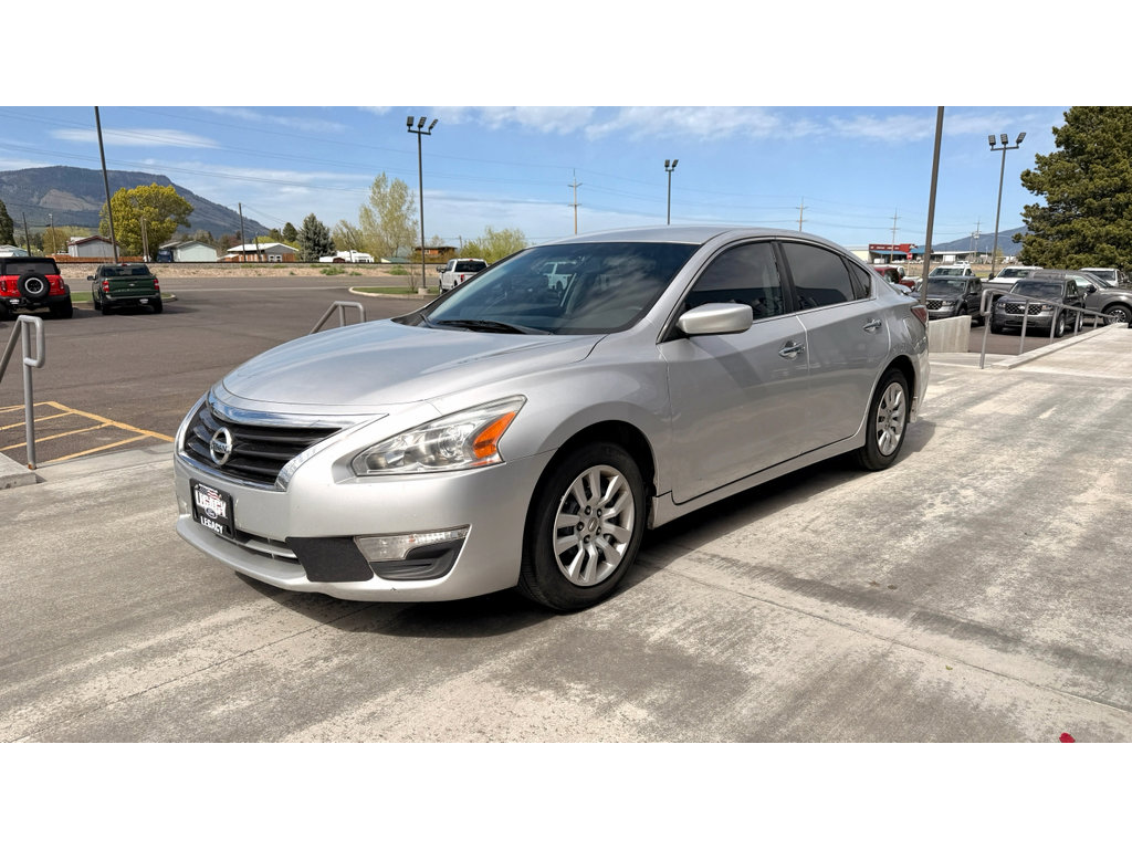 Used 2015 Nissan Altima 2.5 S w/ Power Driver Seat Package FWD image 5