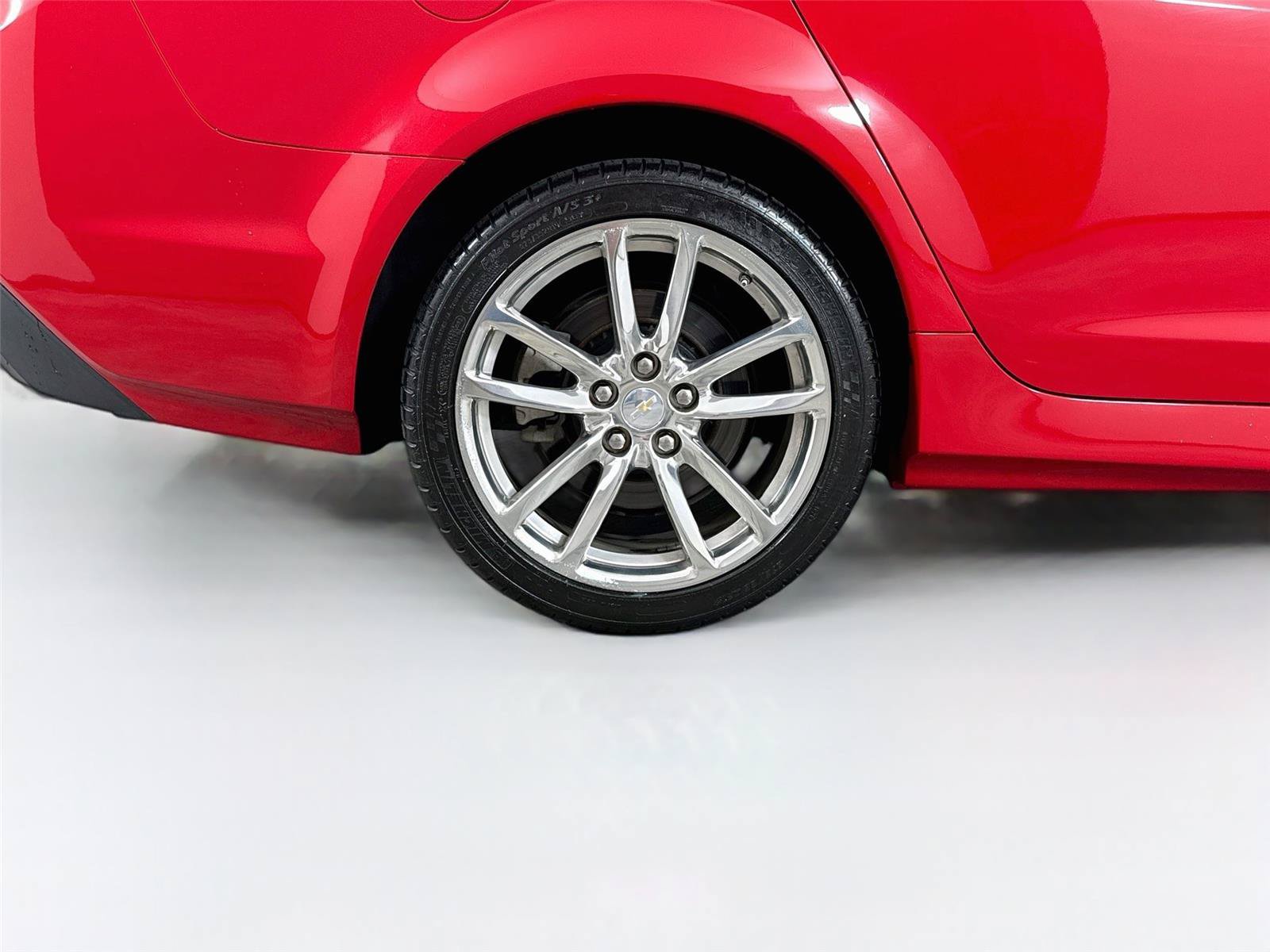 Used 2014 Chevrolet SS RWD image 19