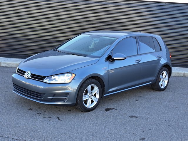 Used 2015 Volkswagen Golf TDI S image 1