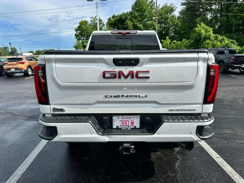 Used 2024 GMC Sierra 2500 Denali w/ Denali Reserve Package AWD/4WD image 4