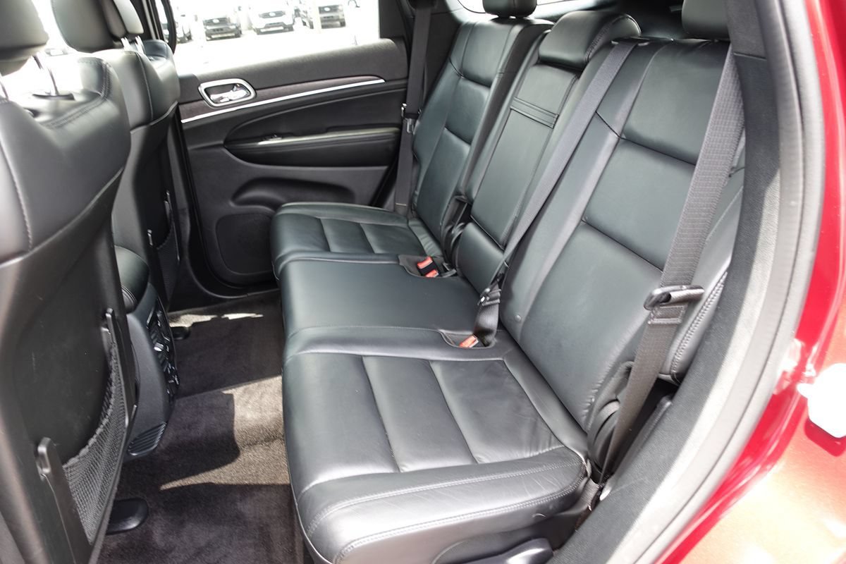 Used 2018 Jeep Grand Cherokee Limited AWD/4WD image 25