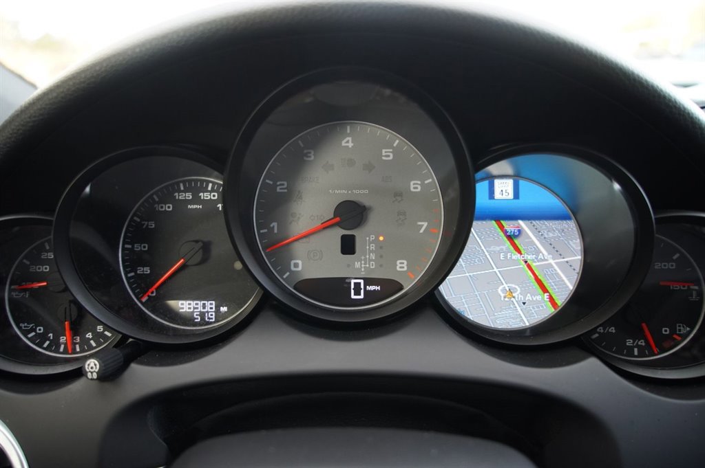 Used 2014 Porsche Cayenne S AWD/4WD image 24