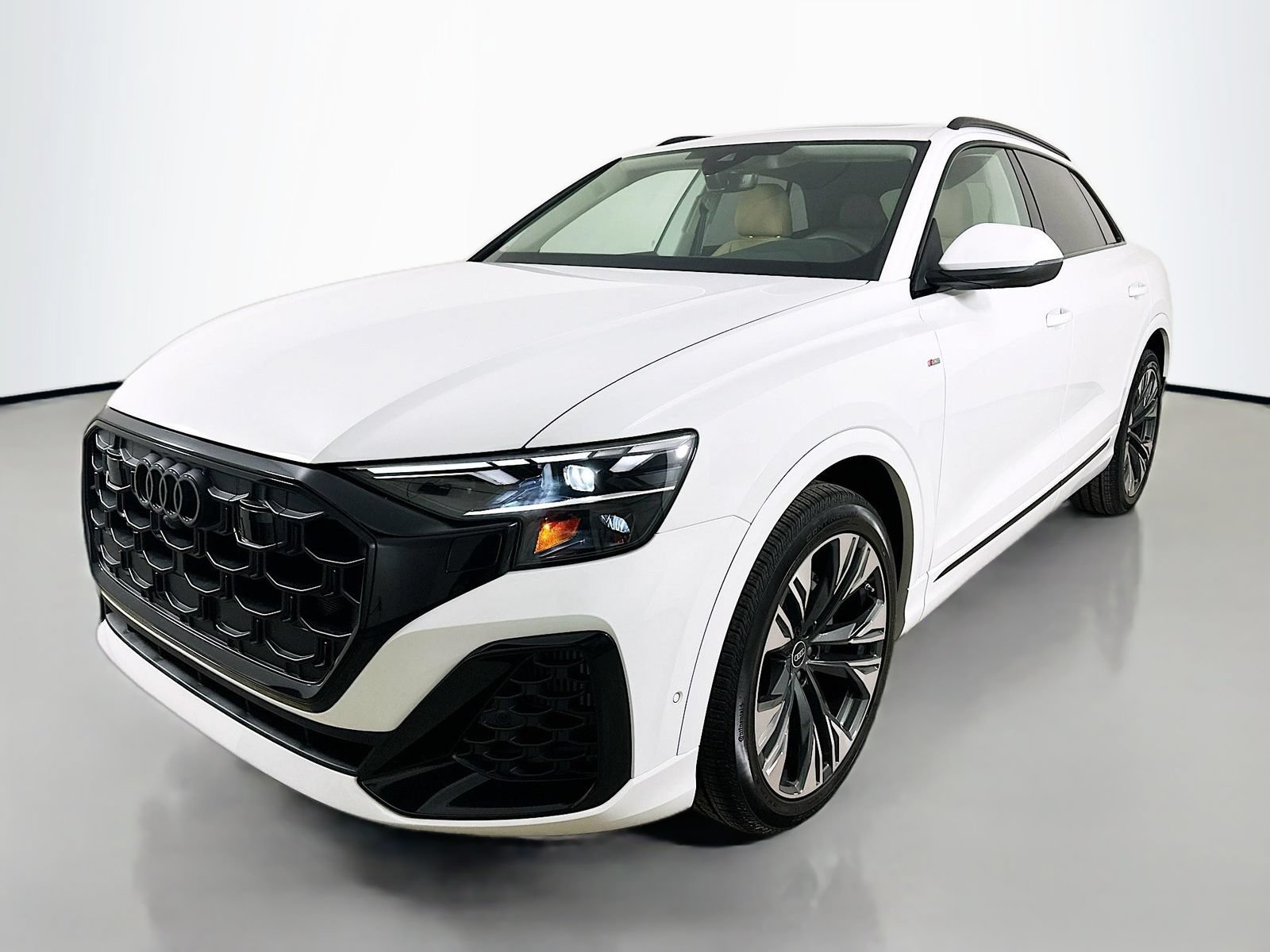 New 2026 Audi Q8 Premium Plus