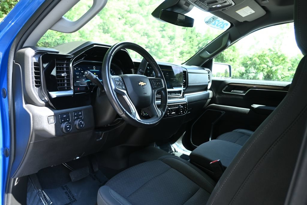 Used 2022 Chevrolet Silverado 1500 LT w/ All Star Edition Plus AWD/4WD image 15