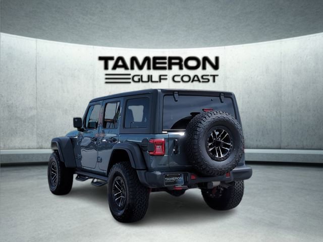 Used 2024 Jeep Wrangler Unlimited Rubicon w/ XTREMEE 35" Tire Package AWD/4WD image 3