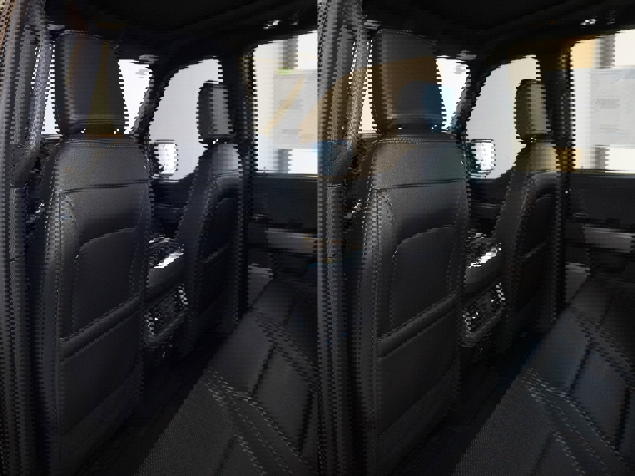 New 2025 Ford F150 Lariat w/ Equipment Group 502A High image 38