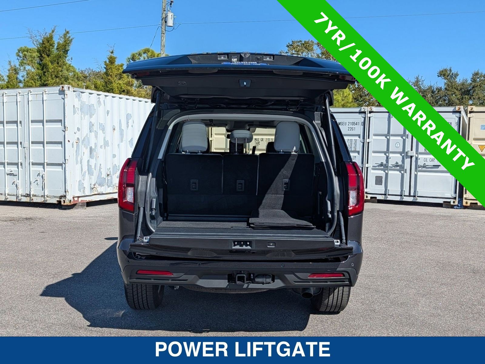 Certified 2025 Ford Expedition Active image 15