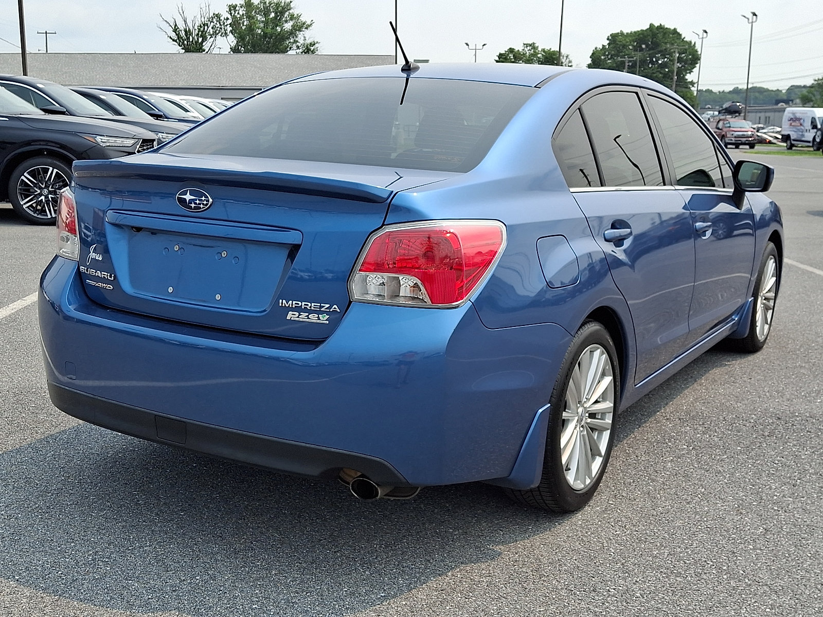 Used 2016 Subaru Impreza 2.0i Premium AWD/4WD image 6