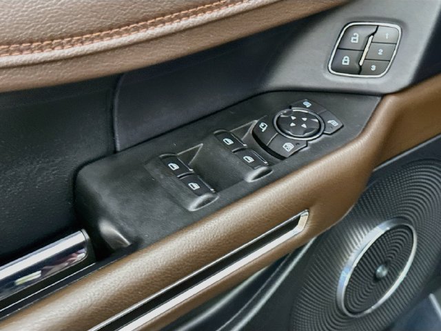 Used 2021 Ford Expedition King Ranch RWD image 18