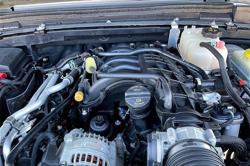 Used 2022 Jeep Wrangler Unlimited Sahara w/ LED Lighting Group image 10