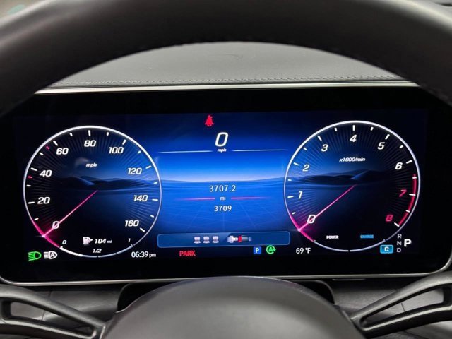 Certified 2025 Mercedes-Benz GLC 300 4MATIC image 32