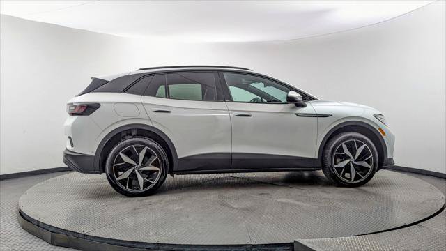Used 2023 Volkswagen ID.4 Pro S AWD/4WD image 9