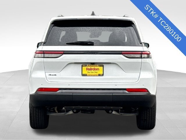 New 2026 Jeep Grand Cherokee Altitude AWD/4WD image 5