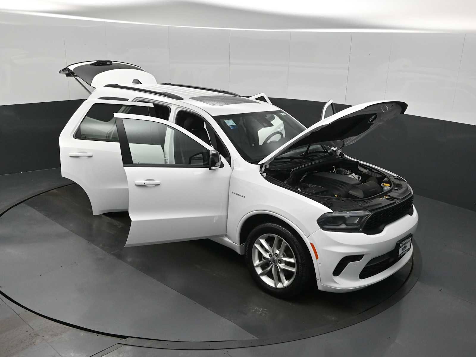 Used 2024 Dodge Durango R/T image 32