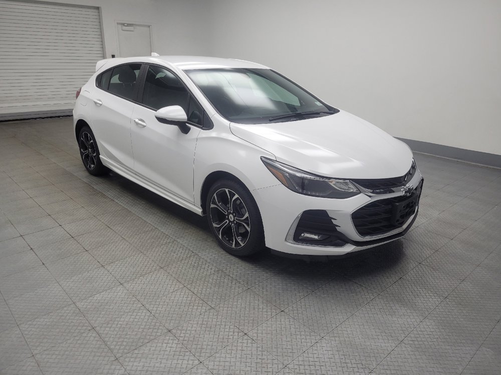 Used 2019 Chevrolet Cruze LT w/ Convenience Package FWD image 11