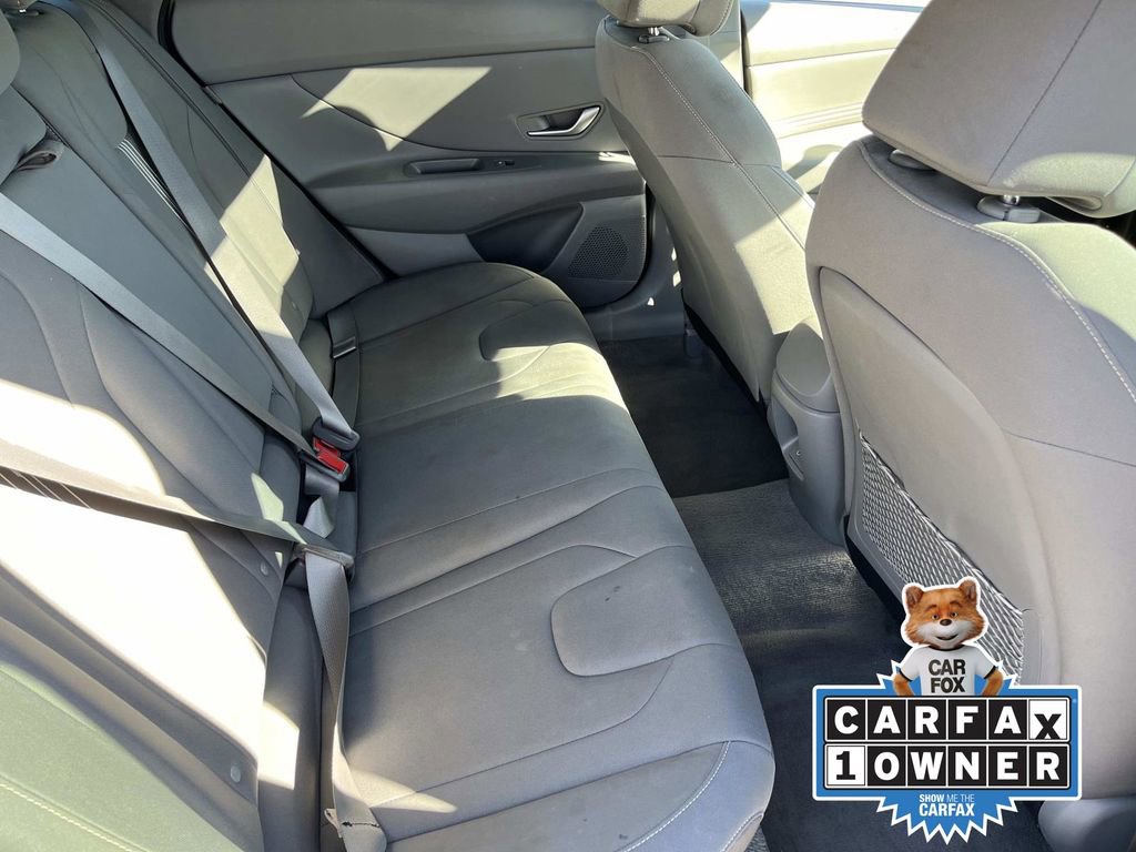 Used 2024 Hyundai Elantra SEL w/ Convenience Package image 20