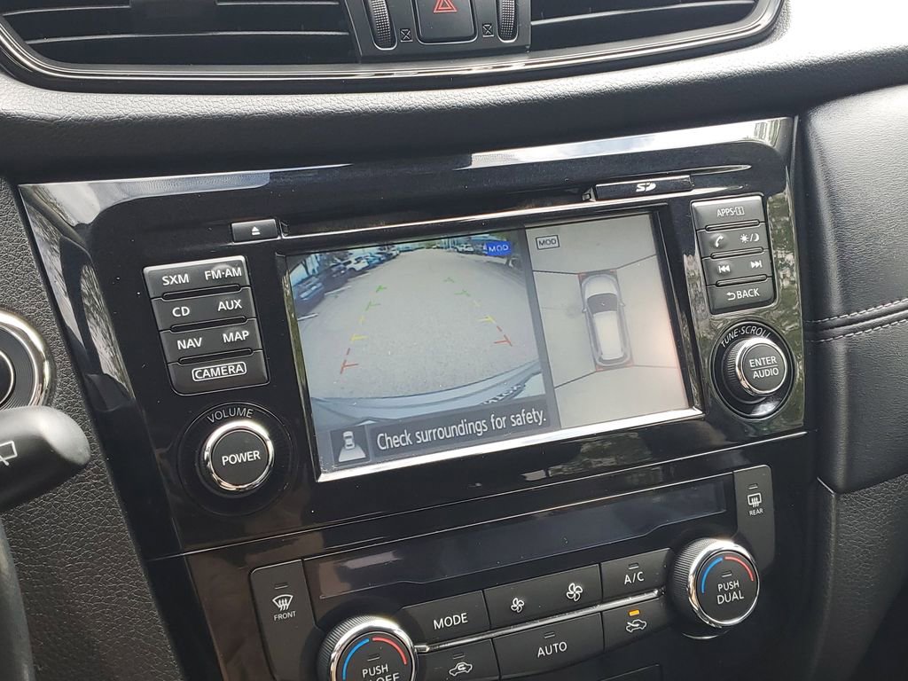 Used 2017 Nissan Rogue SL AWD/4WD image 19