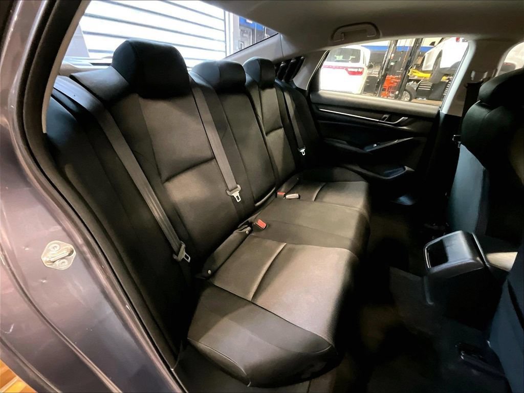 Used 2018 Honda Accord LX image 16