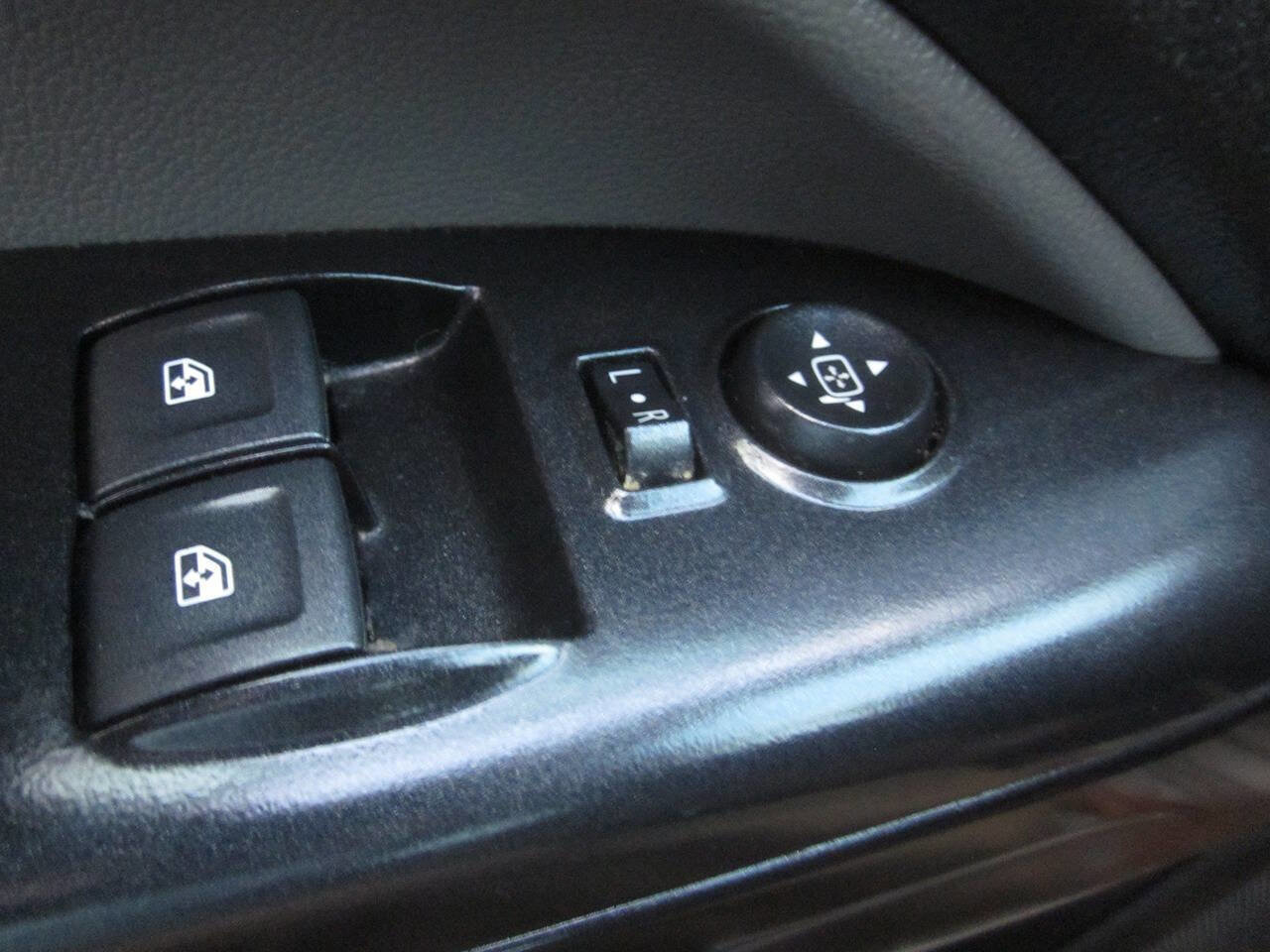 Used 2020 Chevrolet Colorado W/T w/ WT Convenience Package image 30