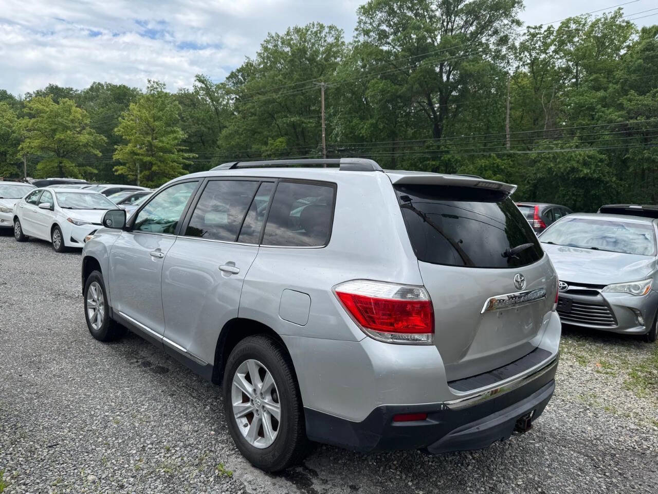 Used 2013 Toyota Highlander SE image 5