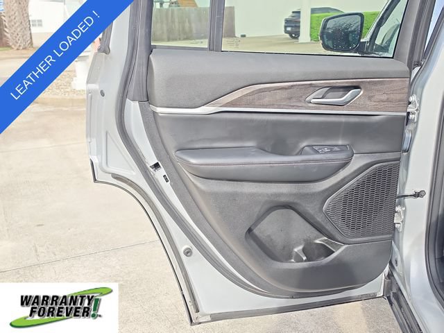 Used 2024 Jeep Grand Cherokee Limited RWD image 14