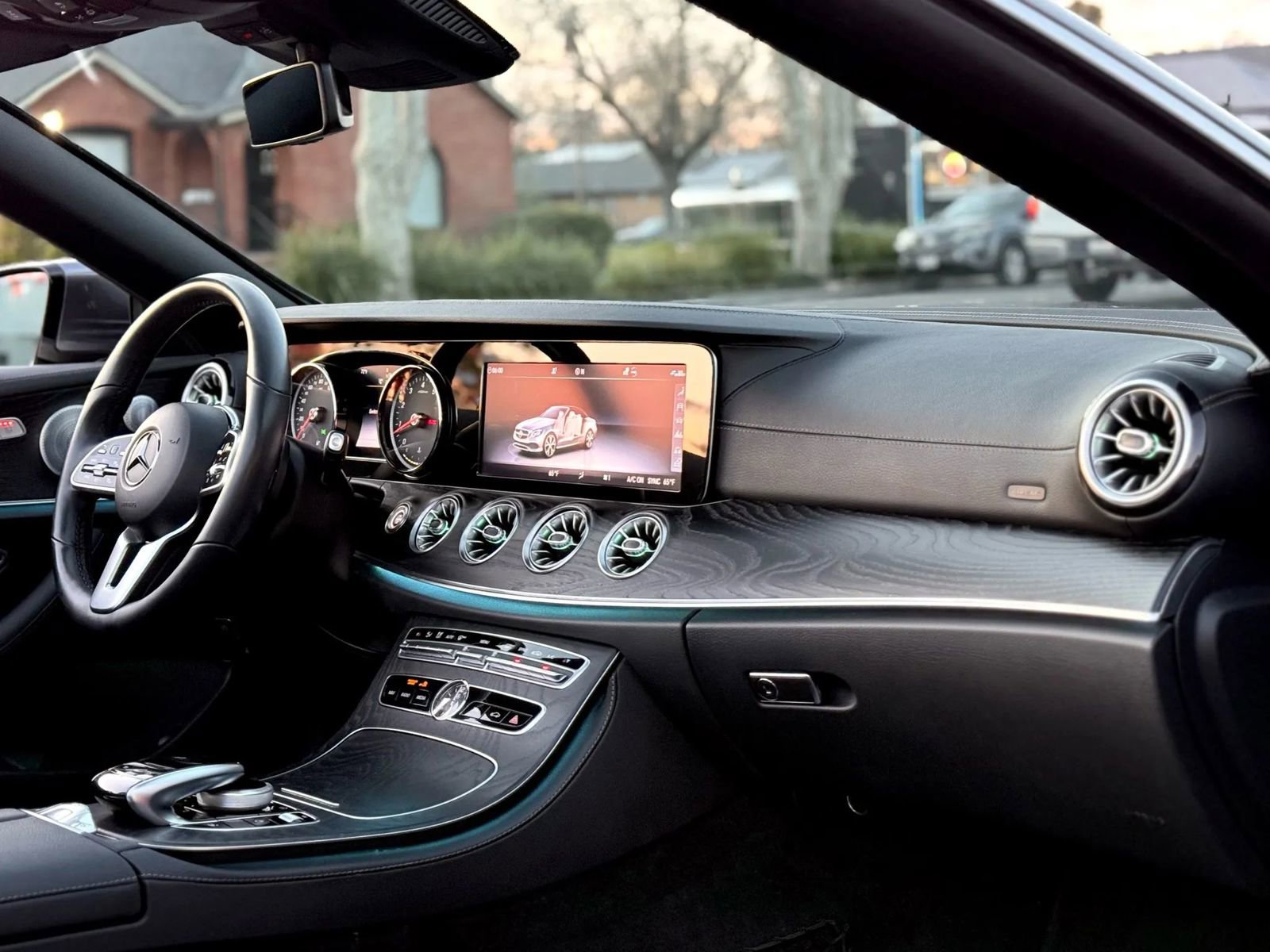 Used 2019 Mercedes-Benz E 450 Cabriolet image 13