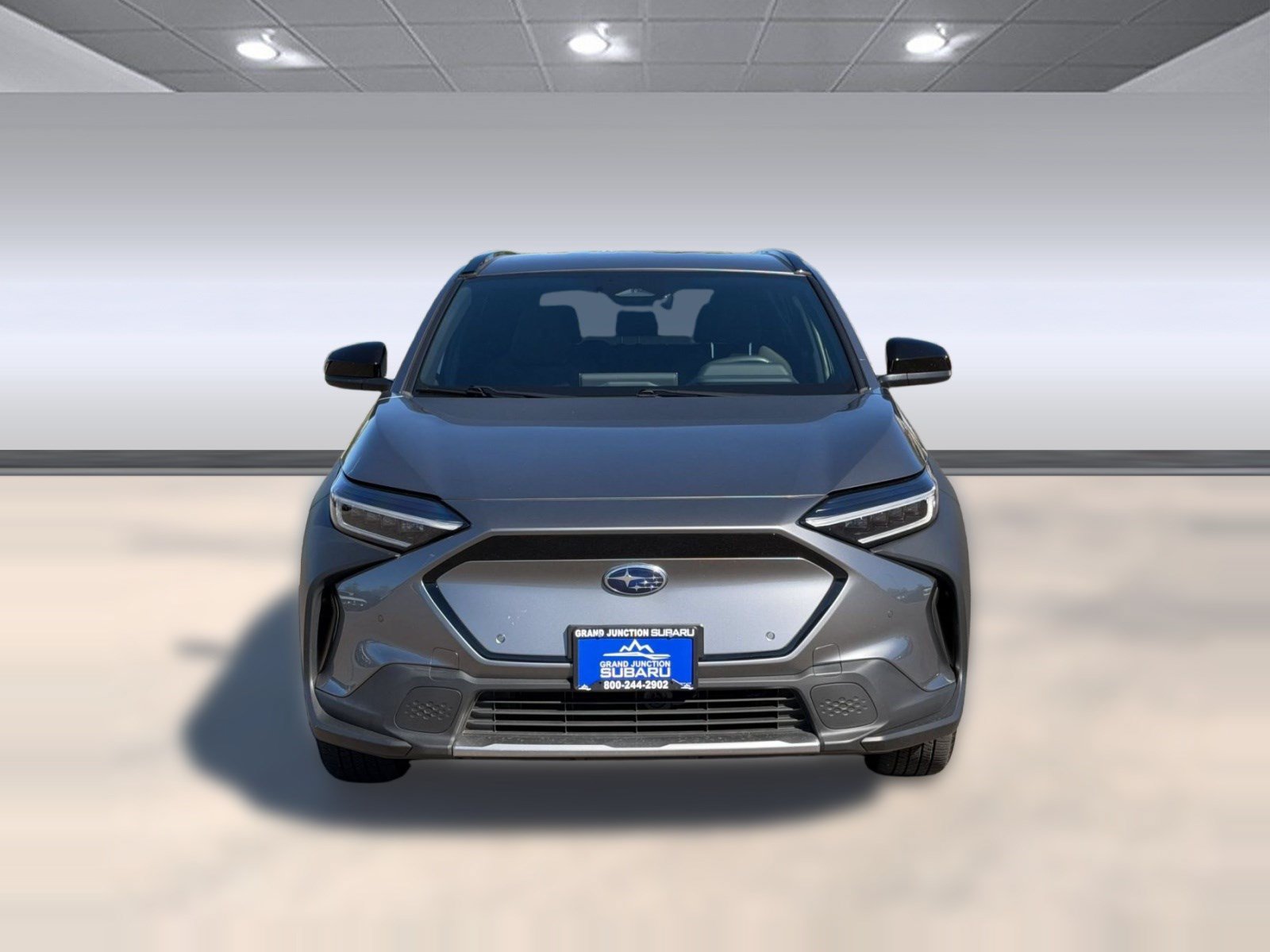 Used 2025 Subaru Solterra AWD/4WD image 6