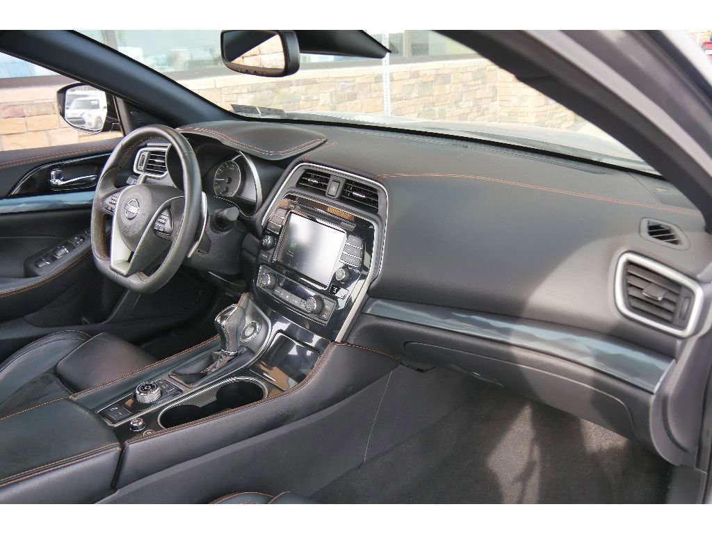 Used 2022 Nissan Maxima SR w/ Sport Mat Group image 14