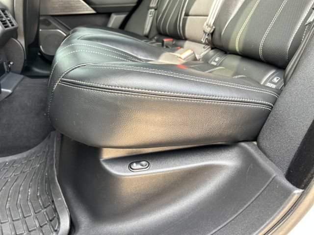 Used 2019 Land Rover Range Rover Velar R-Dynamic SE AWD/4WD image 23