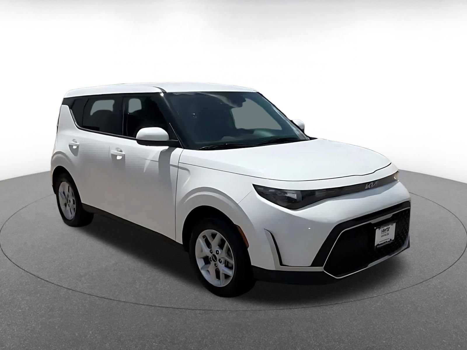 Used 2025 Kia Soul LX w/ LX Technology Package FWD video 2