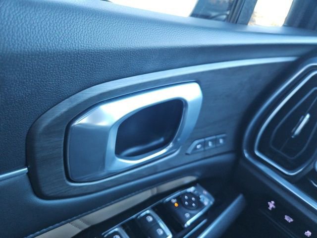 Used 2025 Kia Sorento SX Prestige w/ Olive Brown Leather Package image 41