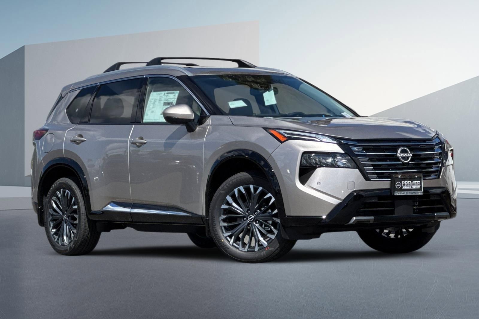 New 2026 Nissan Rogue Platinum w/ Platinum Premium Package AWD/4WD image 2