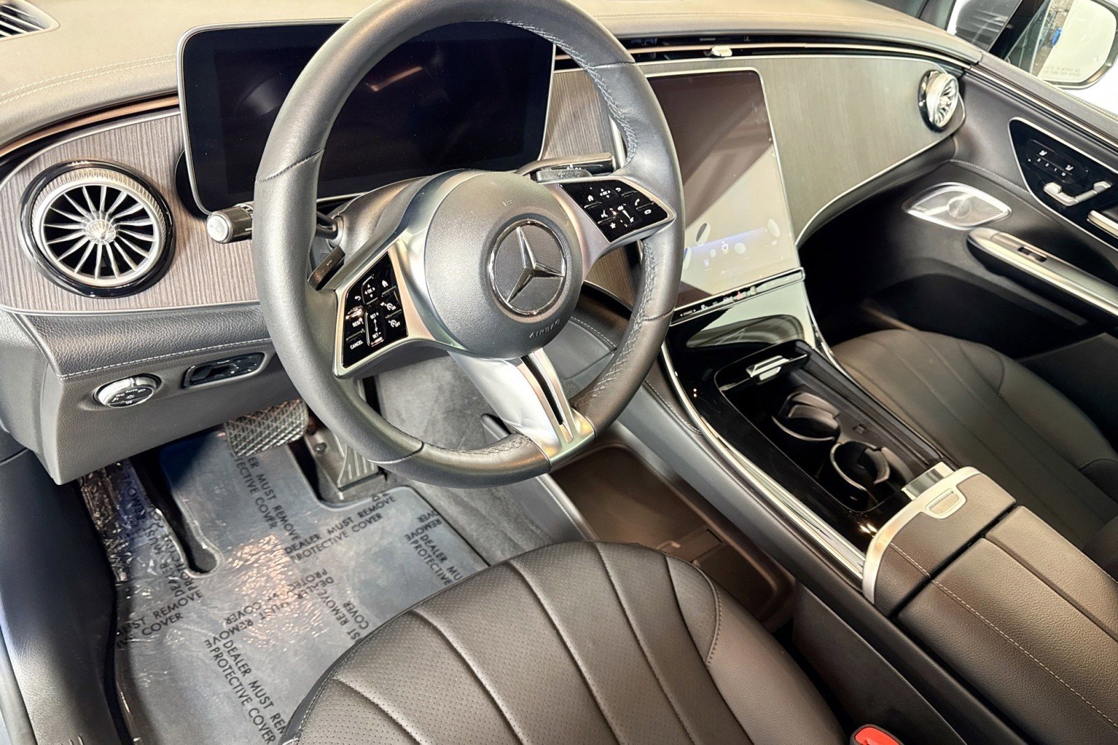 Certified 2024 Mercedes-Benz EQE 350+ SUV image 9
