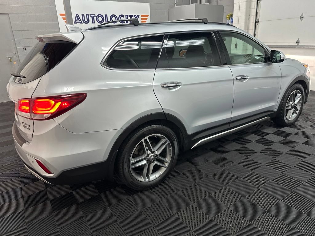 Used 2017 Hyundai Santa Fe Limited AWD/4WD image 11