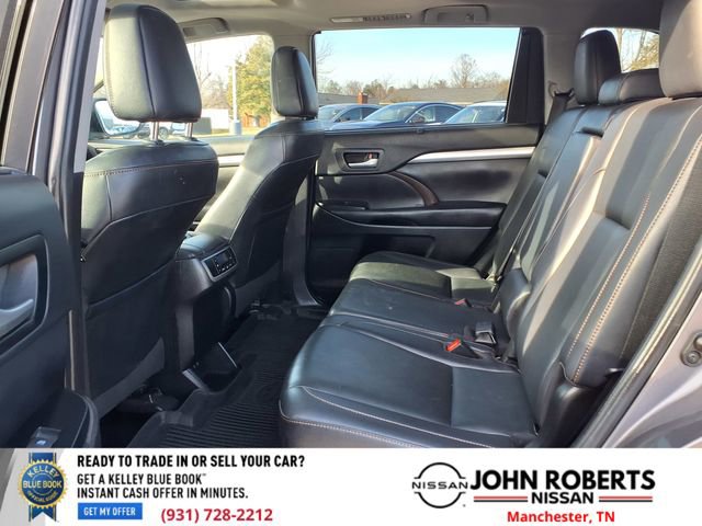 Used 2019 Toyota Highlander XLE image 9