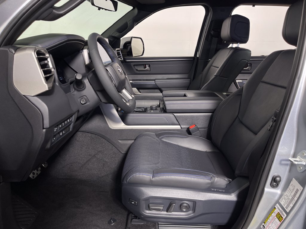 New 2026 Toyota Tundra Platinum w/ TRD Off-Road Package AWD/4WD image 12