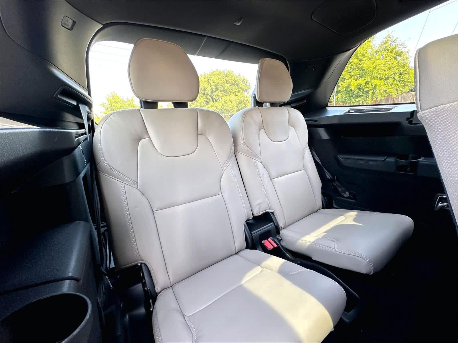 New 2026 Volvo XC90 T8 Ultra w/ Protection Package AWD/4WD image 28