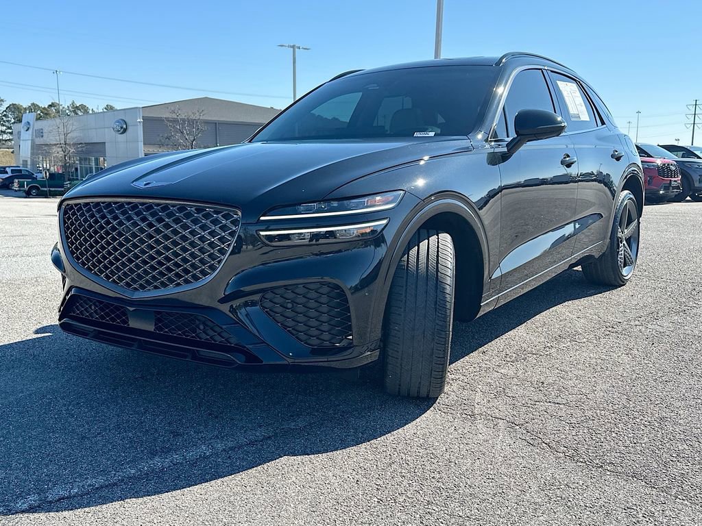 Used 2022 Genesis GV70 3.5T Sport w/ Sport Prestige Package image 2